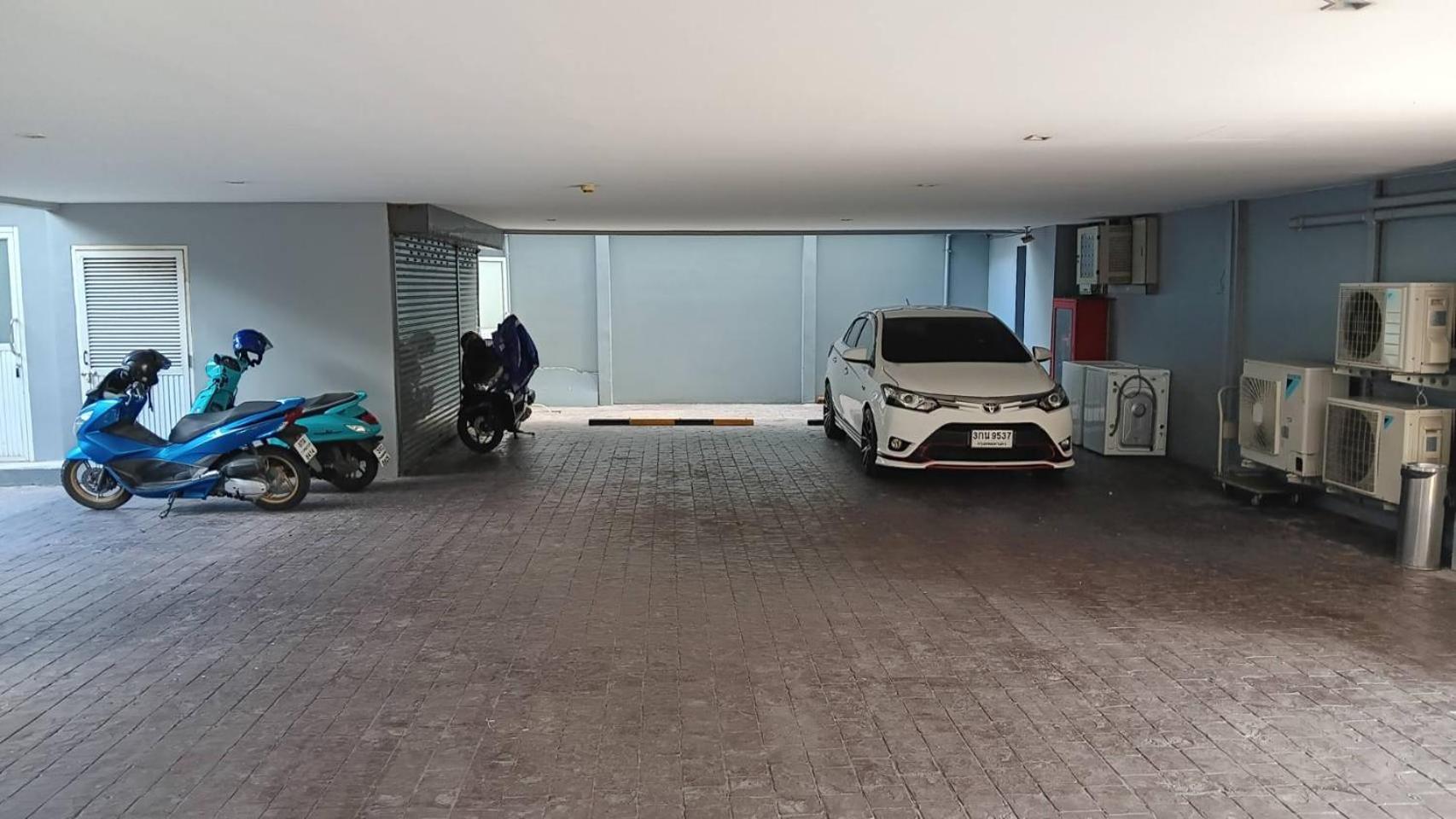 J Residence Thonglor 8 Bangkok Extérieur photo