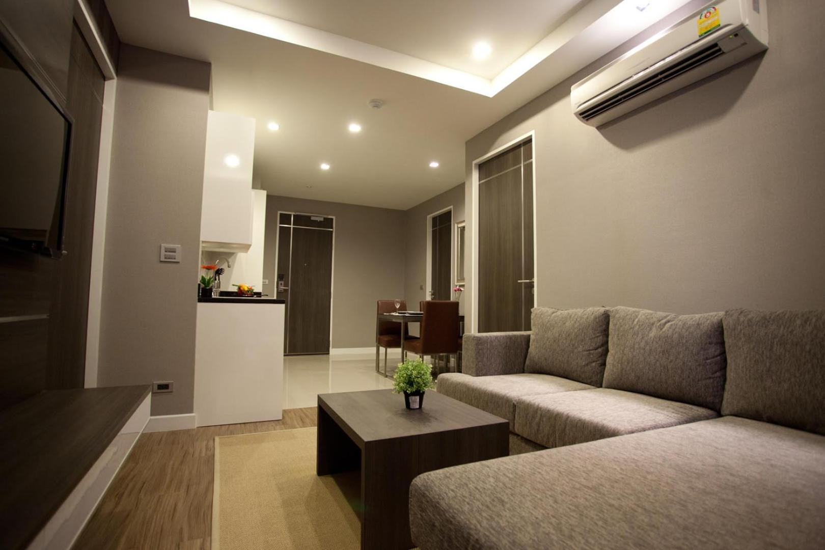 J Residence Thonglor 8 Bangkok Extérieur photo