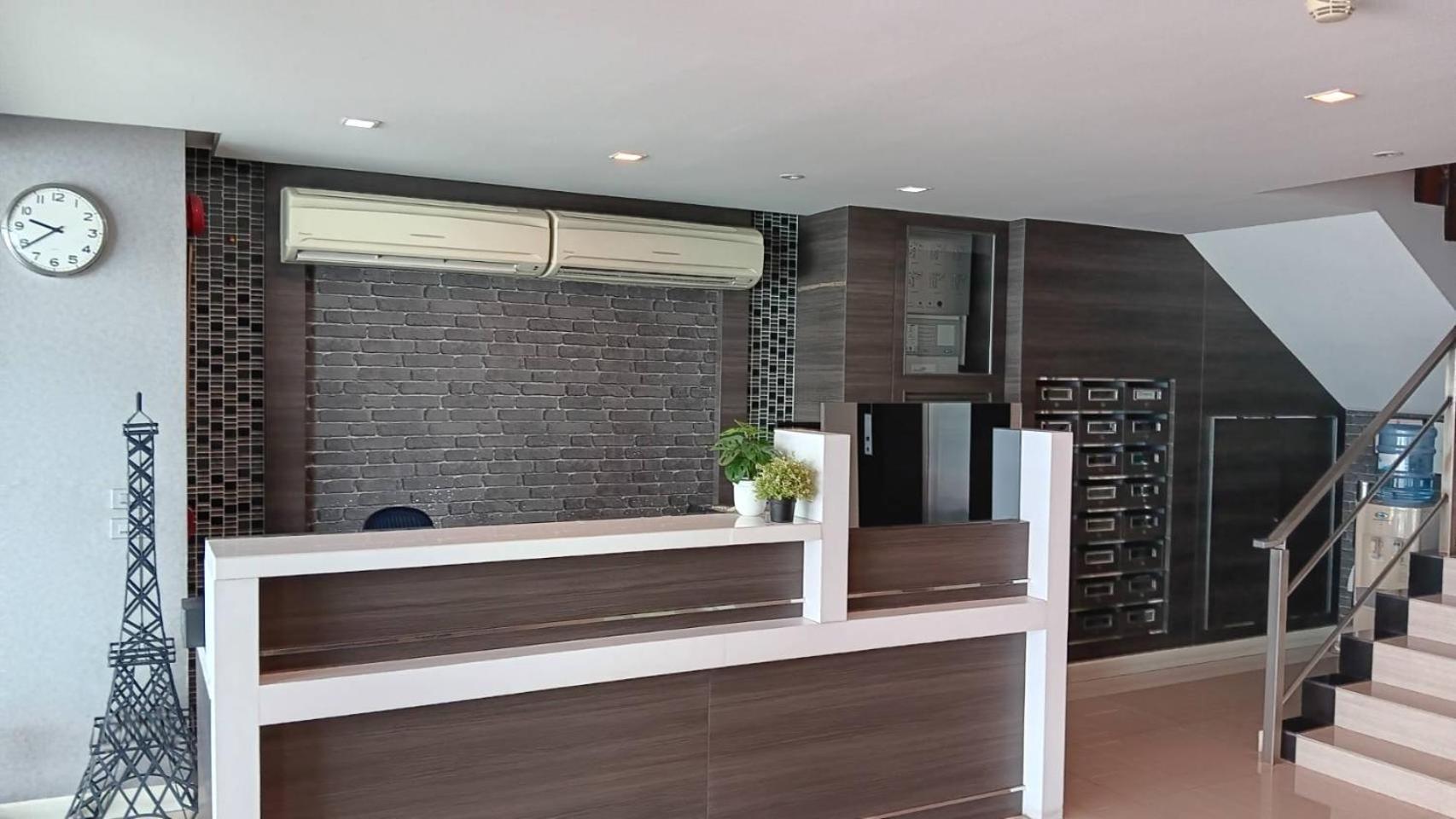 J Residence Thonglor 8 Bangkok Extérieur photo